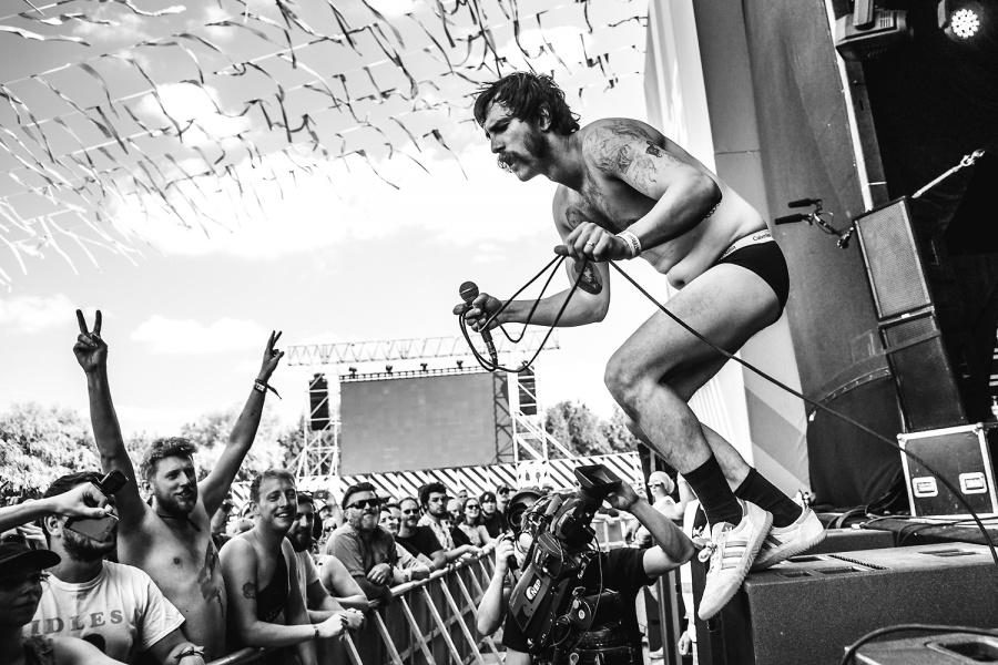 IDLES
