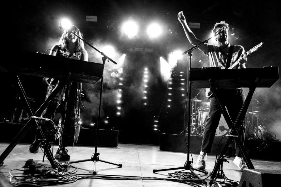 Foto’s Oh Wonder in OLT Rivierenhof