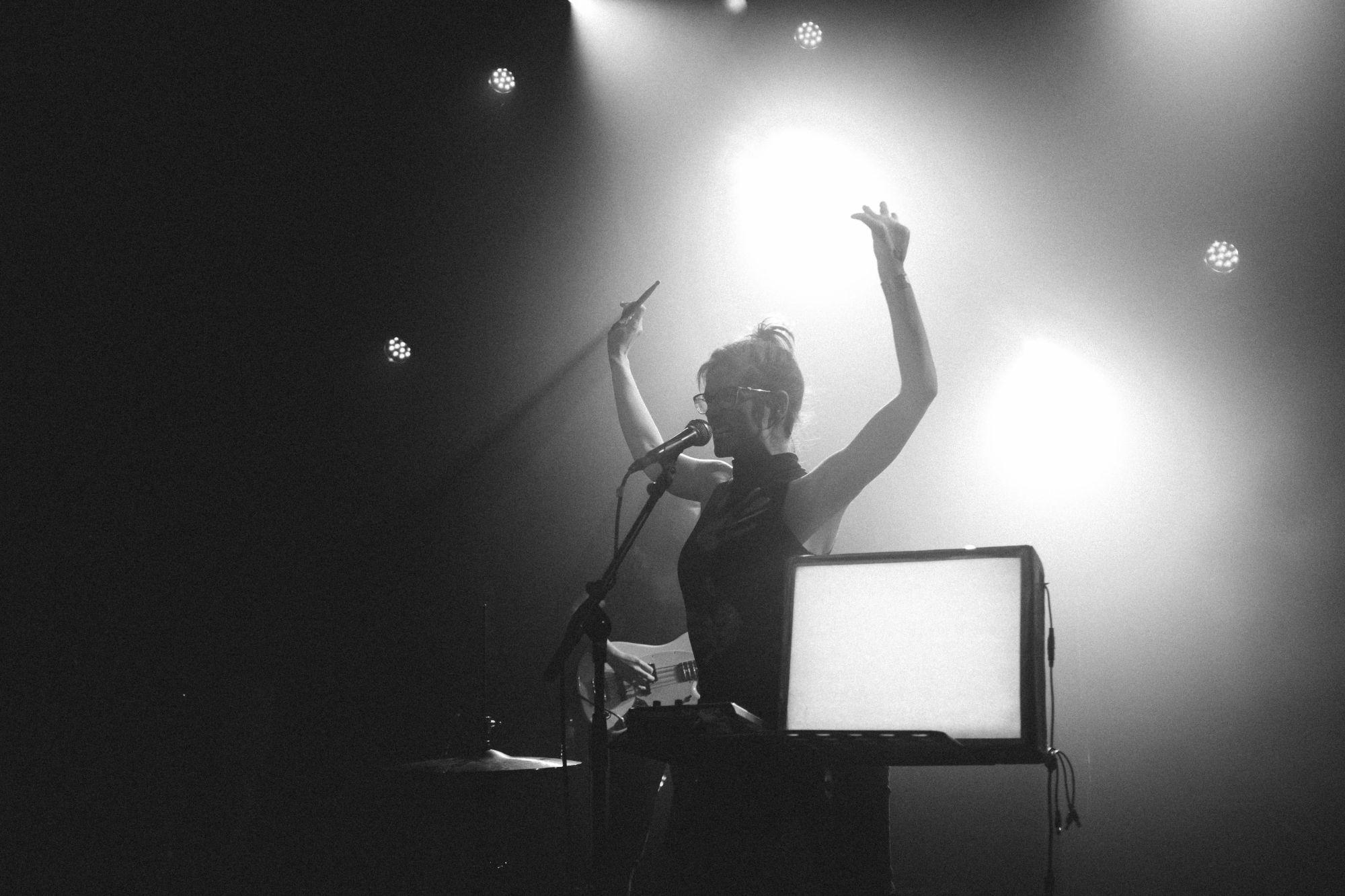 Bodega maakt een sterk statement met een strakke show in de Botanique