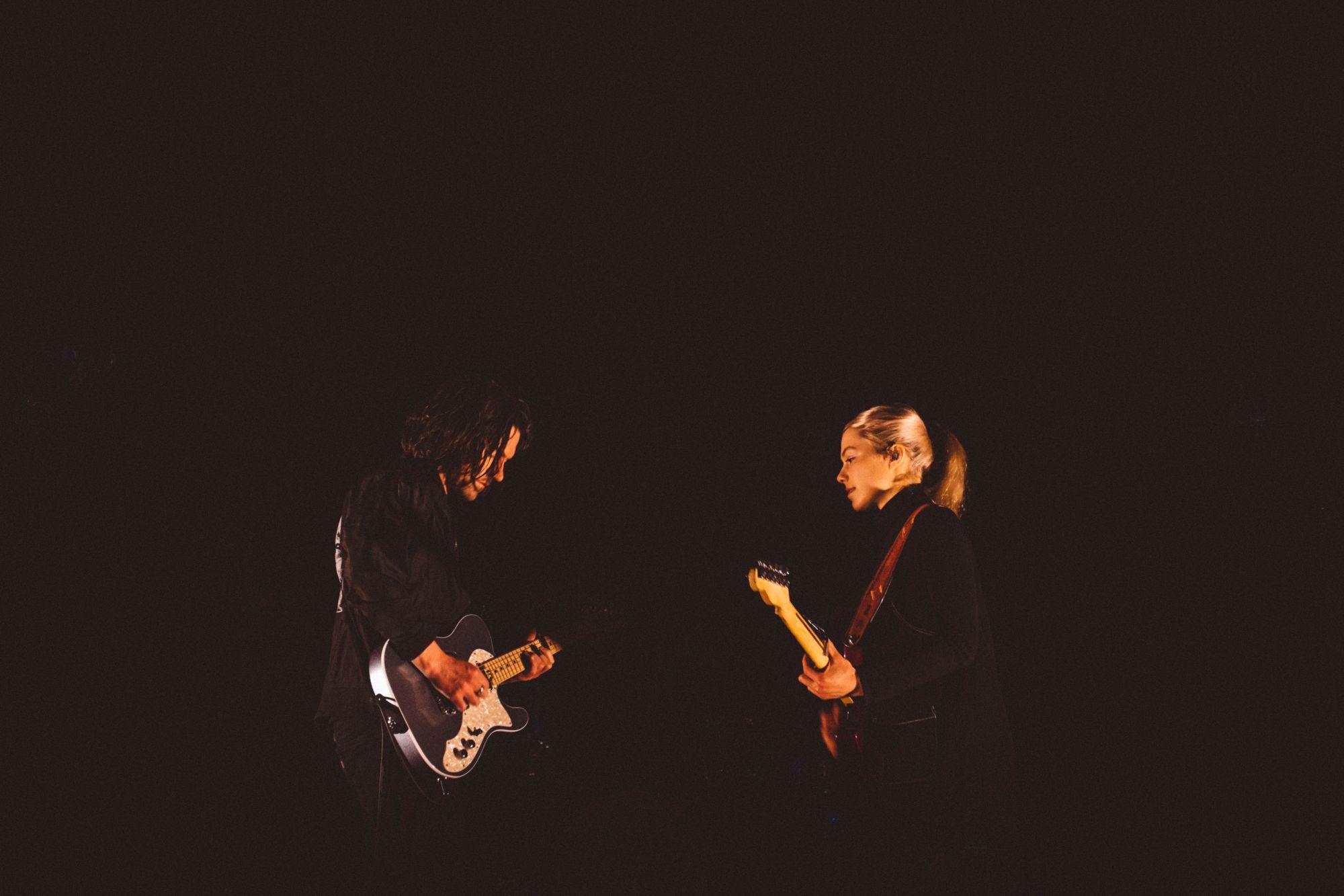 Een ontregelde meeting met Better Oblivion Community Center in De Roma