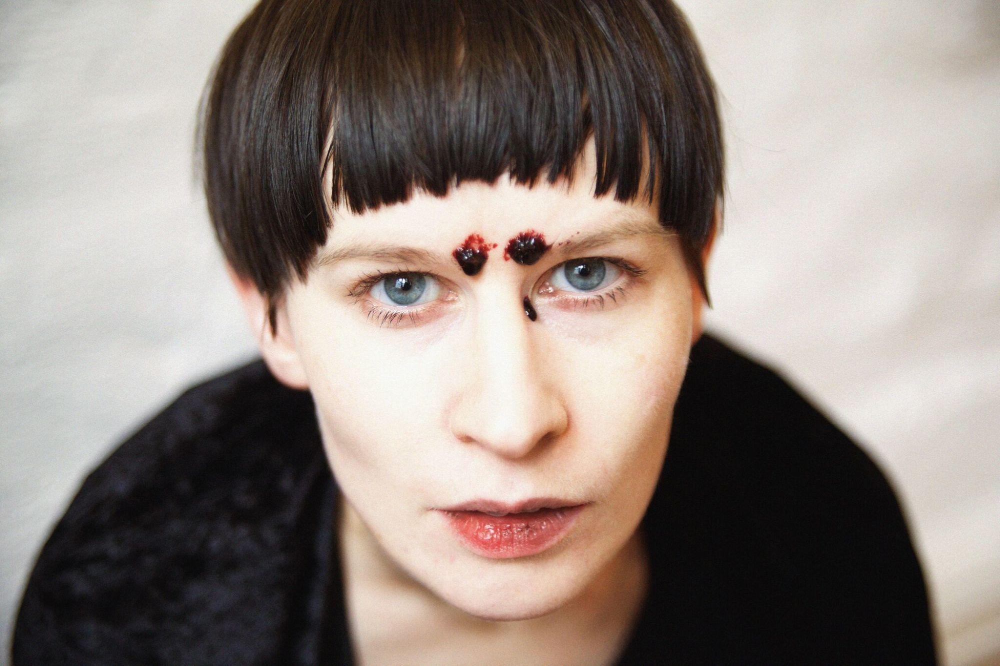 Jenny hval