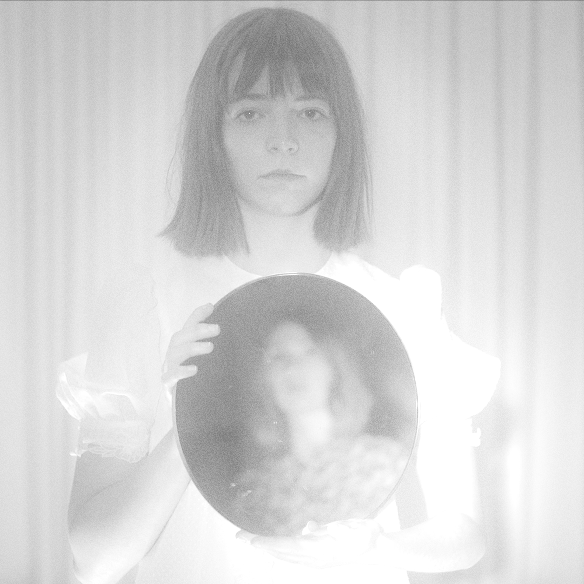 Première: Disorientations fuseert postpunk met duistere dansbaarheid op debuutsingle ‘Close to disappearing’