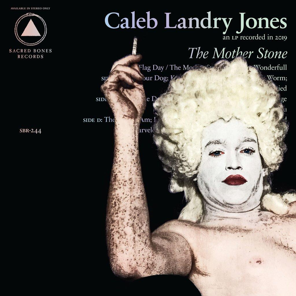 ‘The mother stone’ is het indrukwekkende debuut van acteur/muzikant Caleb Landry Jones