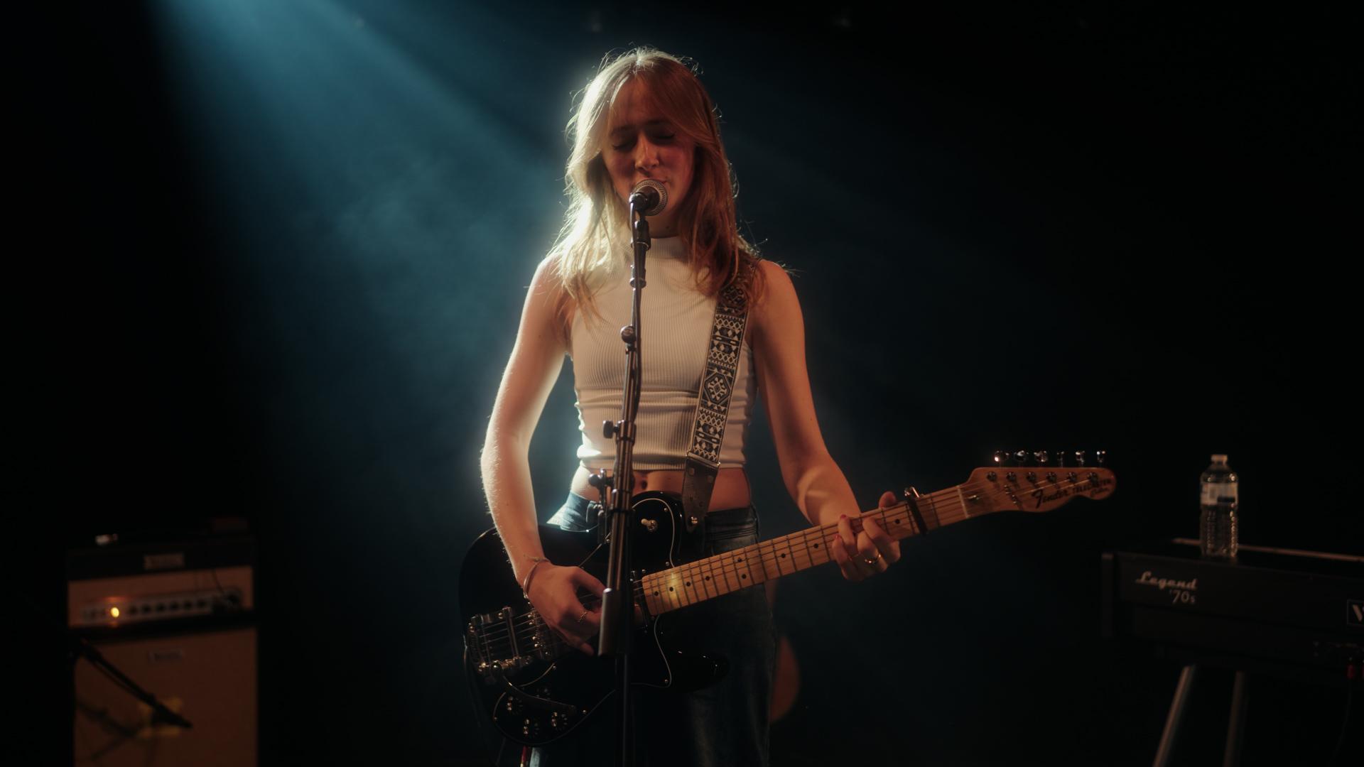 ISE brengt de bezieling van een doorleefde rockster in Ancienne Belgique
