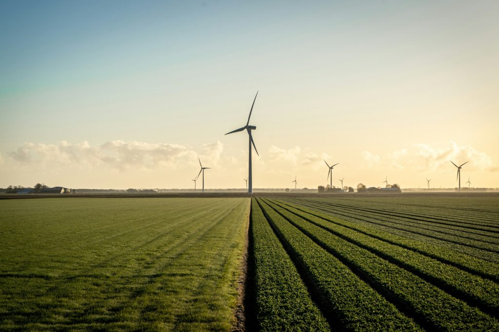 Hvor meget skal det blæse før vindmøllen kan lave energi