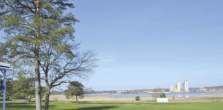 Lyxig grillbuffé hos Sölvesborgs Golfkrog