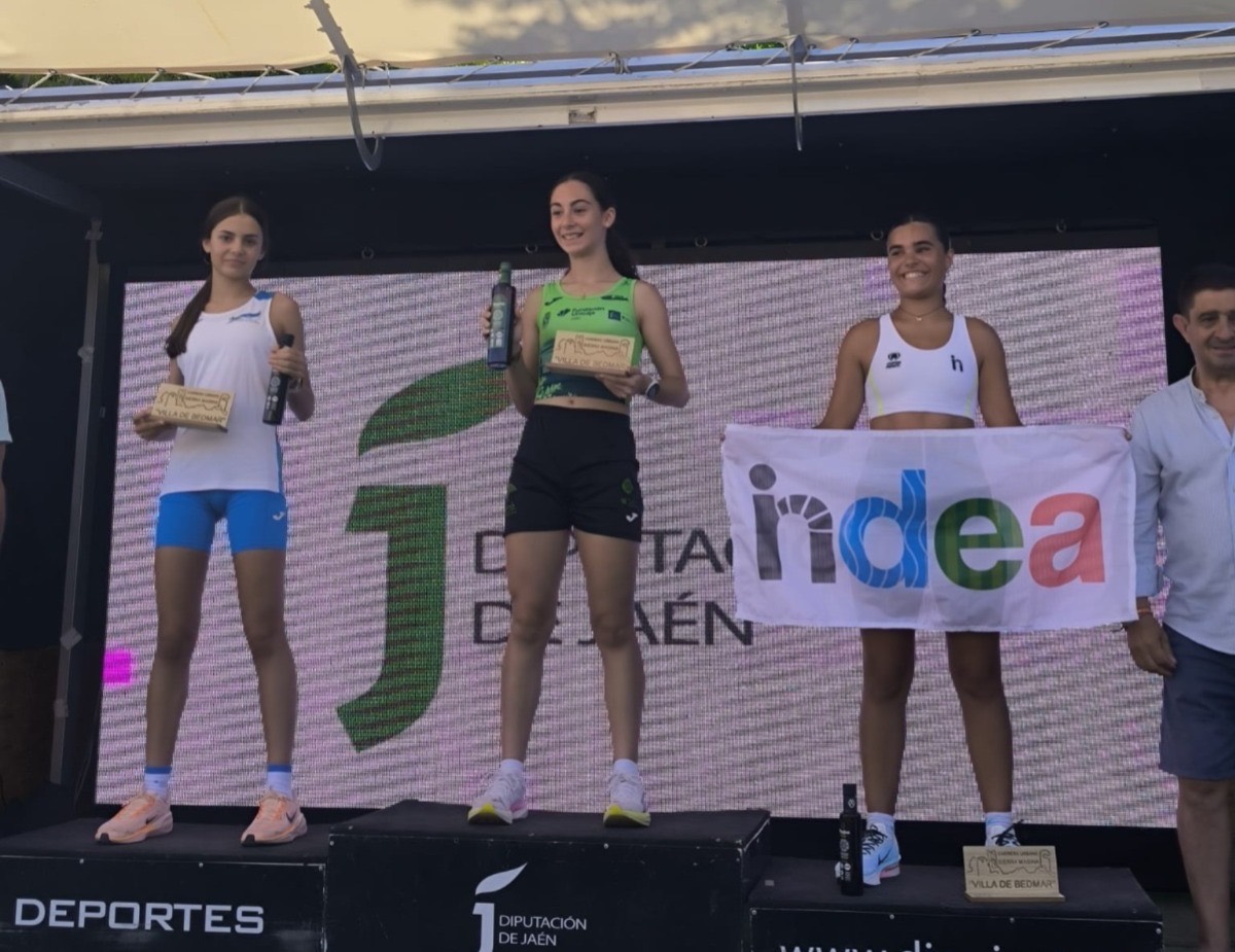 CD Indea en el podio de la Carrera Urbana Sierra Mágina de Bedmar