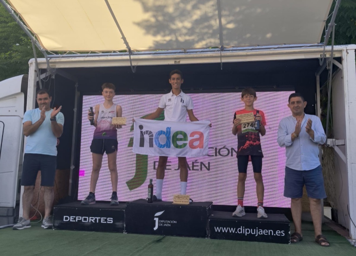 CD Indea con Hugo Gutiérrez Gaitán campeón Sub-14 en Bedmar