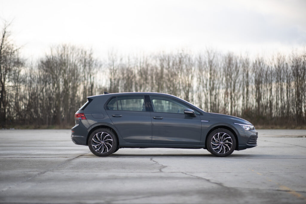 (Infomotive) Volkswagen Golf VIII 5d 1.5 TSI 1st Edition-13