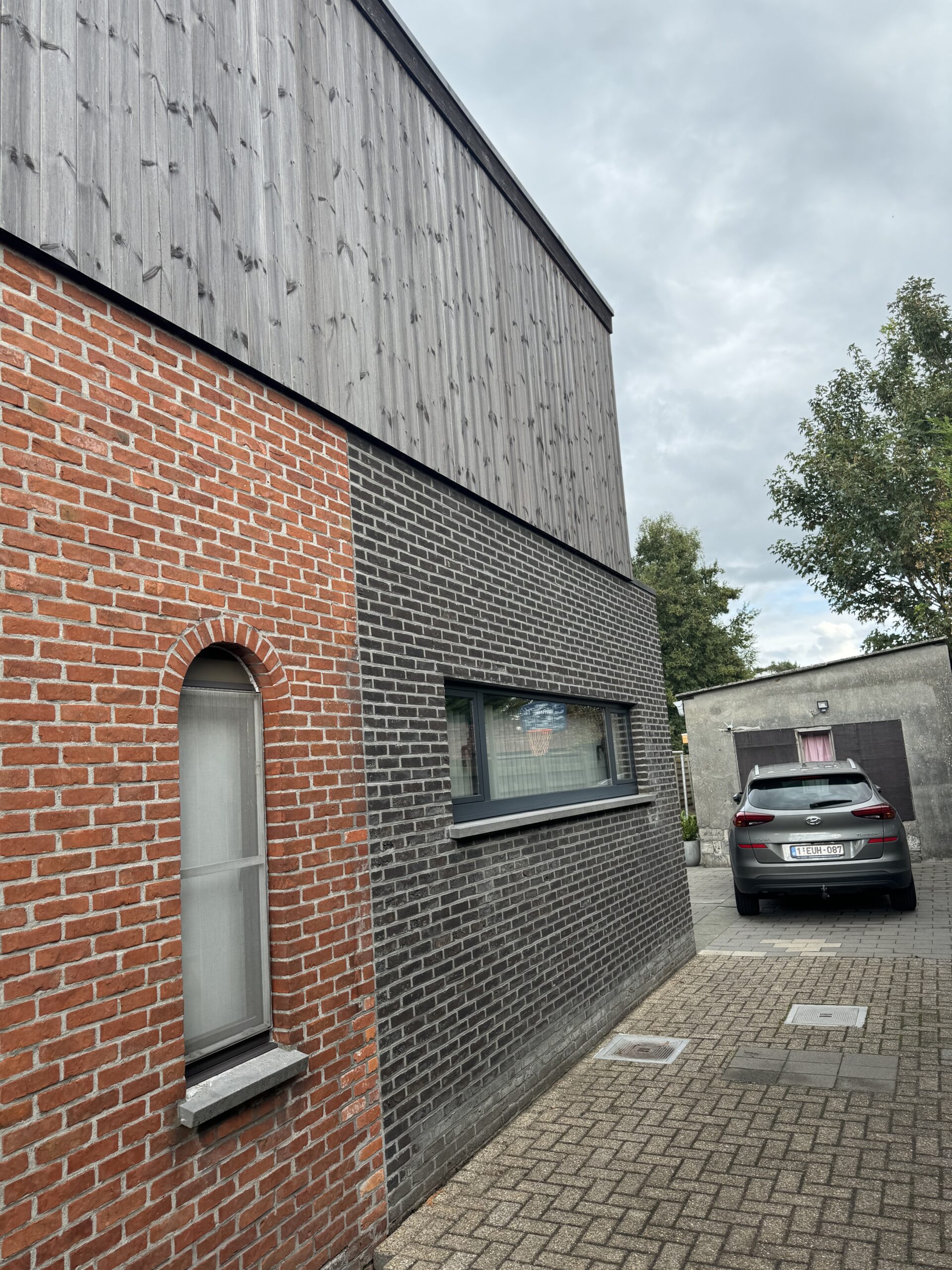 Buiten- en binnenisolatie halfopen bebouwing – Ravels