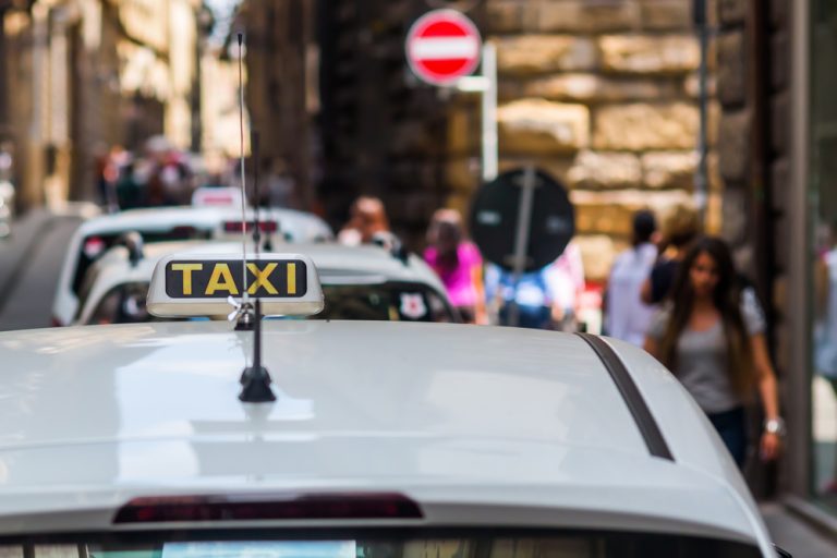 Navigating Florence: Mastering the Art of Taxi Hailing