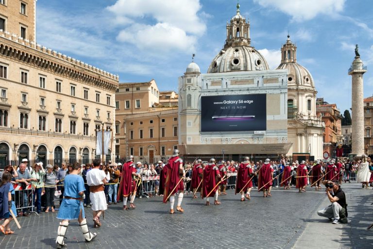 Seasonal Events & Exhibitions in Rome: A Year-Round Affair