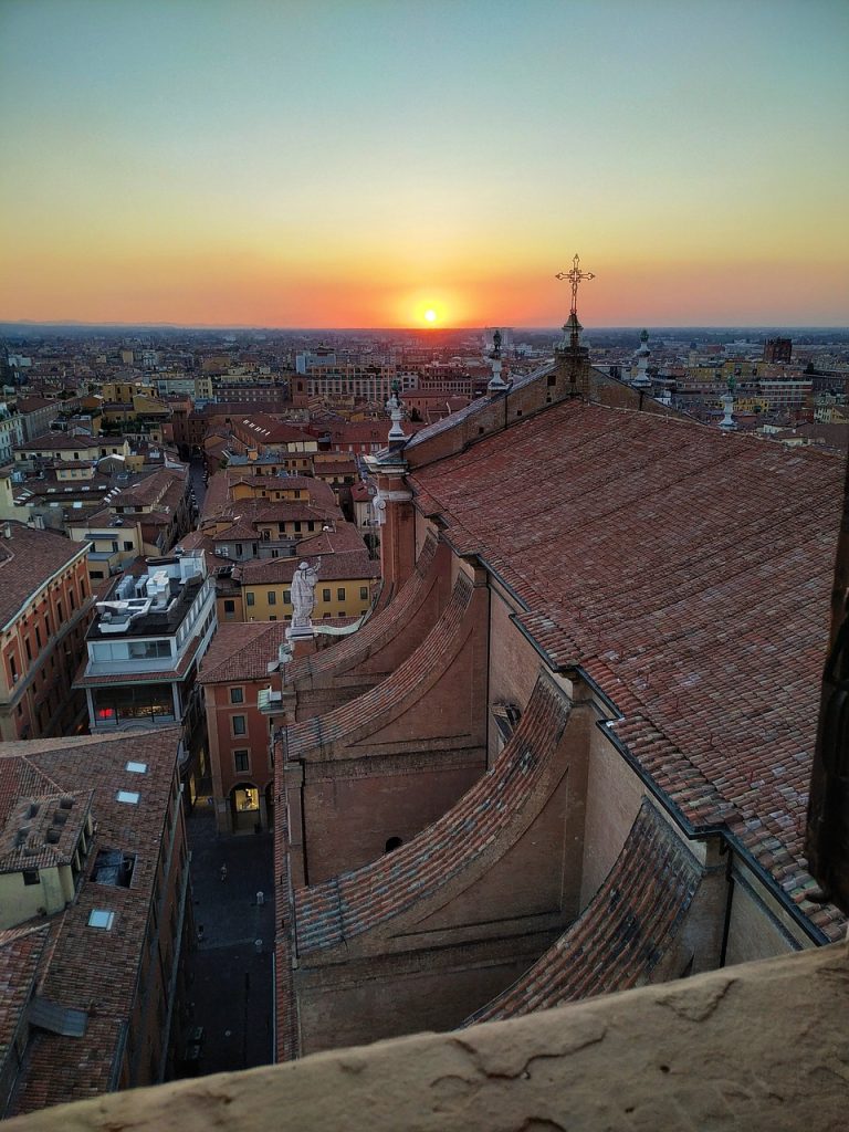 The Ultimate Guide: Where to Stay in Bologna, Italy