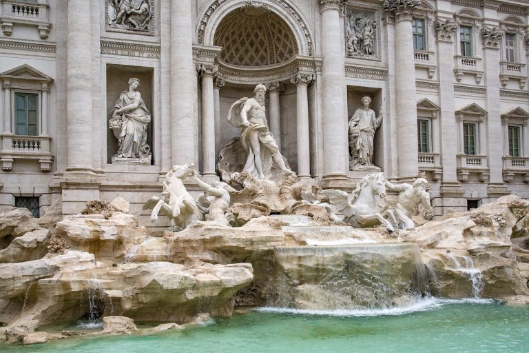 Trevi Fountain at Night: Is it Safe and Worth the Visit?