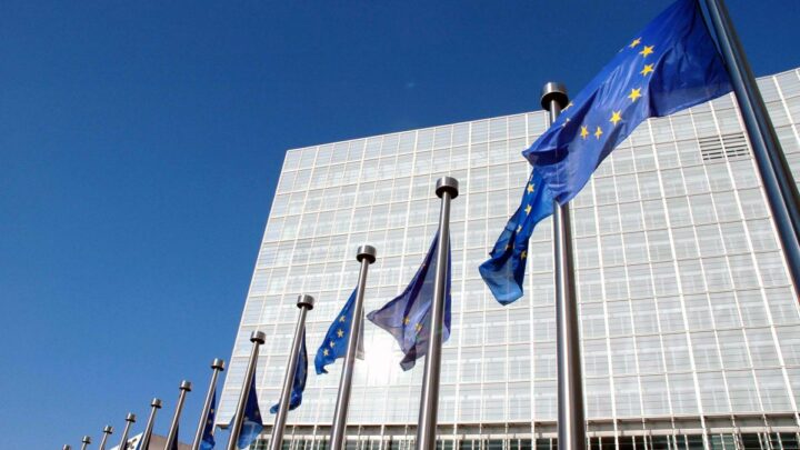 Energia, l’Ue dice sì a gas e nucleare nella tassonomia green