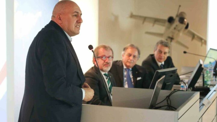Crosetto “Meloni non farà da sola, serve governo dei migliori”