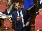 Shoah, La Russa “Rastrellamento tra pagine più buie nostra storia” Shoah, La Russa “Rastrellamento tra pagine più buie nostra storia”