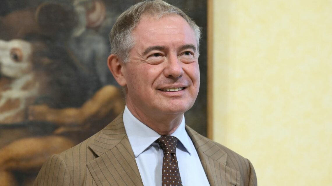 Energia, Urso “Non faremo scostamenti di bilancio”