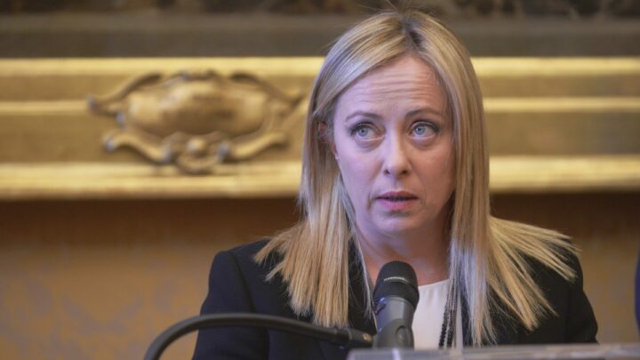 Migranti, Meloni “Basta calunnie all’Italia”