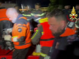 Barca affonda nel lago Maggiore, il recupero delle 4 vittime Barca affonda nel lago Maggiore, il recupero delle 4 vittime