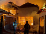 Azienda in fiamme nel lodigiano, le immagini Azienda in fiamme nel lodigiano, le immagini