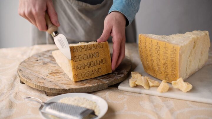 Parmigiano Reggiano torna a Taste con un focus sulle lunghe stagionature