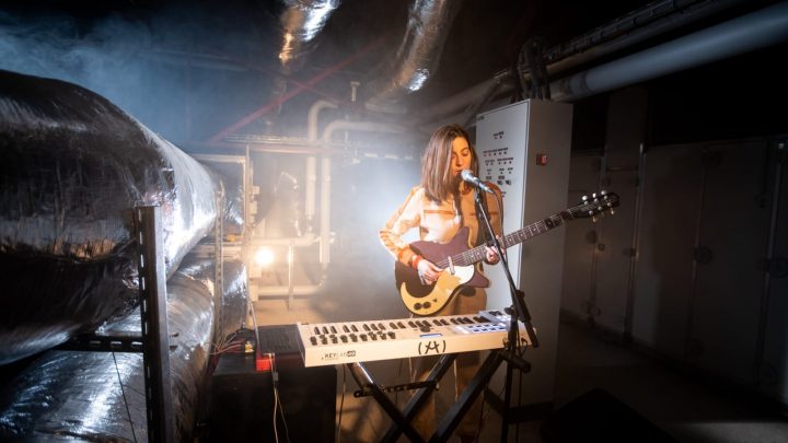 A Sala Ichòs arriva Christelle Armenio con il suo concerto “Pilote”