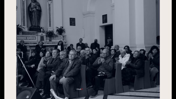 Campania:’E Zezi, la Chiesa e il Sindaco per i morti della Flobert’s