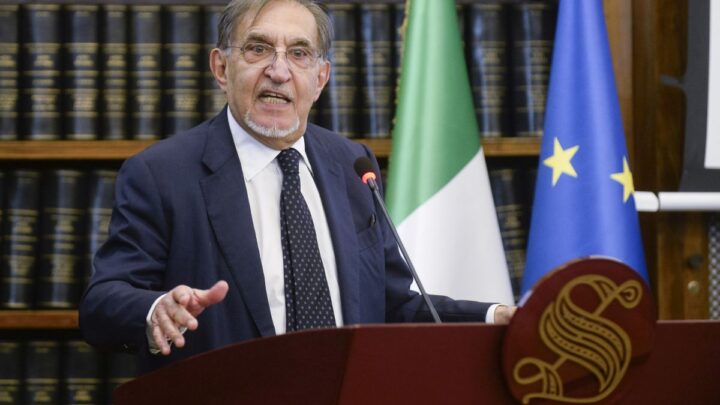 La Russa “Pronti a difendere la Costituzione con la vita”