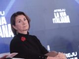 Shoah, opposizioni in rivolta dopo frasi Roccella su “gite” ad Auschwitz