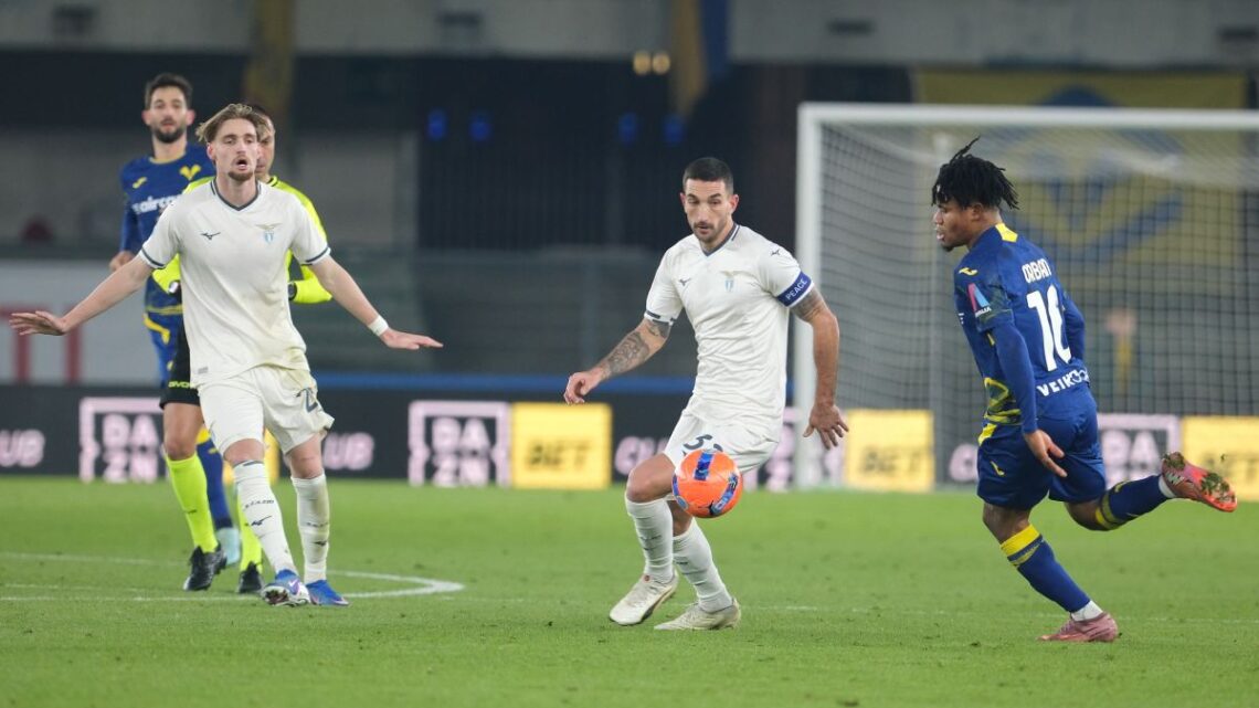 Verona-Lazio 0-1, al Bentegodi decide l’autorete di Nelsson