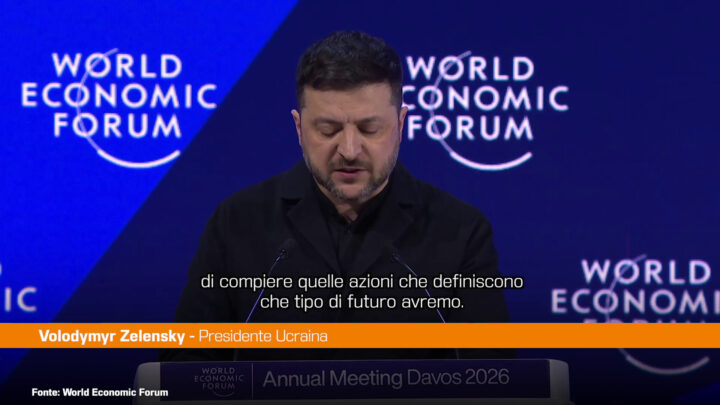 Zelensky a Davos “Europa evita di agire, ha bisogno di forze armate unite”