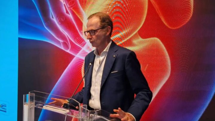 Dalla Liguria appello alla prevenzione “Non guardate direttamente l’eclissi”