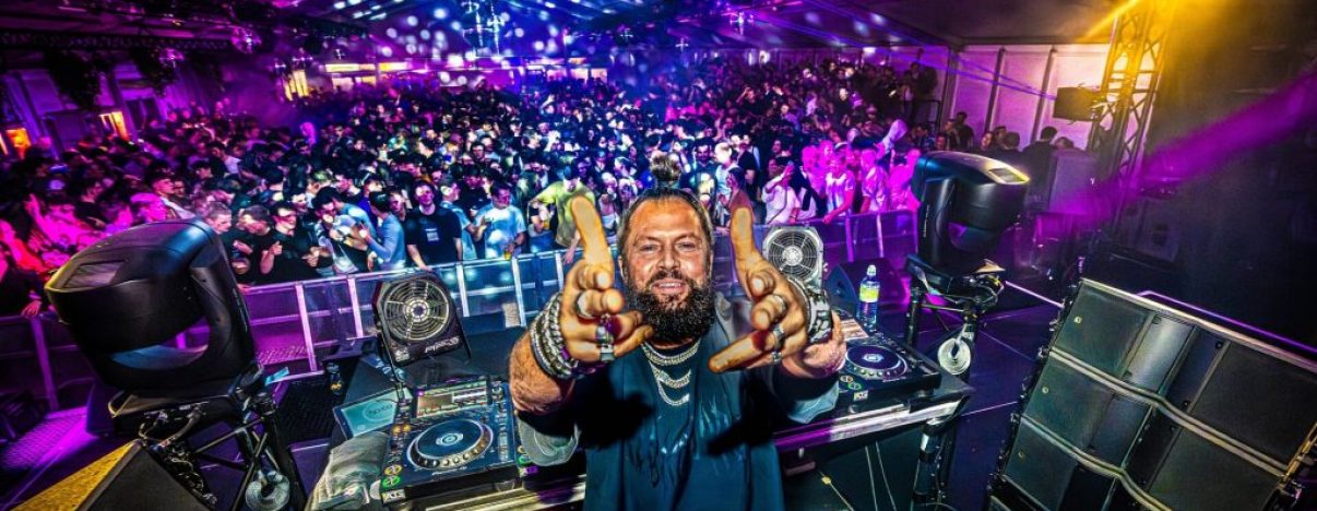 DJ-La-Fuente-boeken-bij-J-Music-Events-Entertainment 4 RENE SCHUURMANS BOEKEN