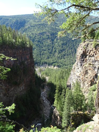 canyon view at Helmcken Falls