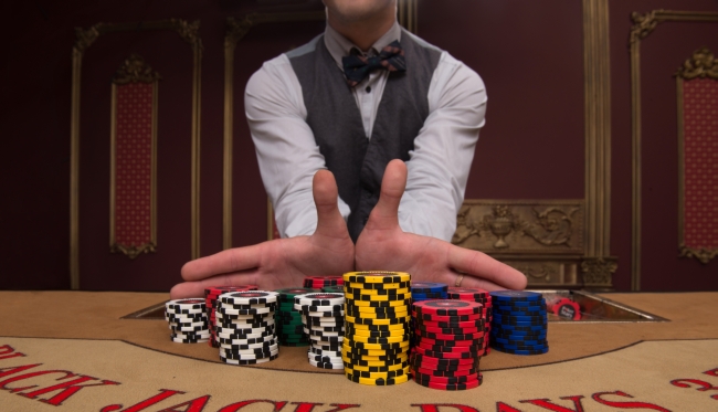 Winning chances of casino jackpots