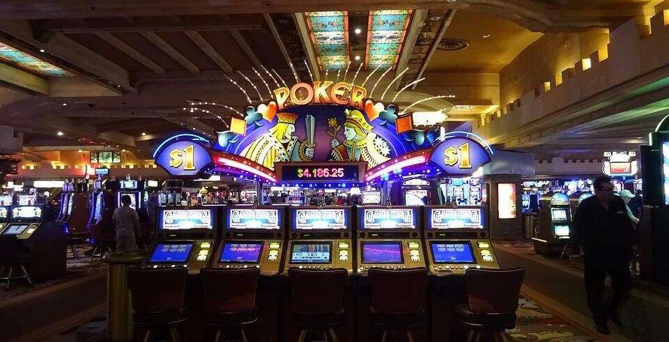 How to Beat Video Poker