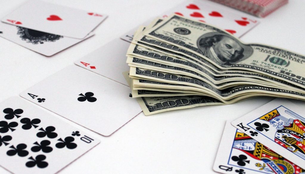 Real money also can benefit from online casinos