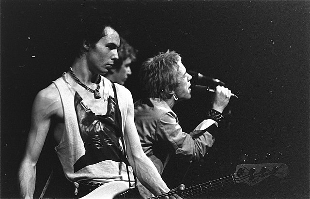 # 11 Heavy metals fødsel: 1977 – Let there be rock… og metal og punk!