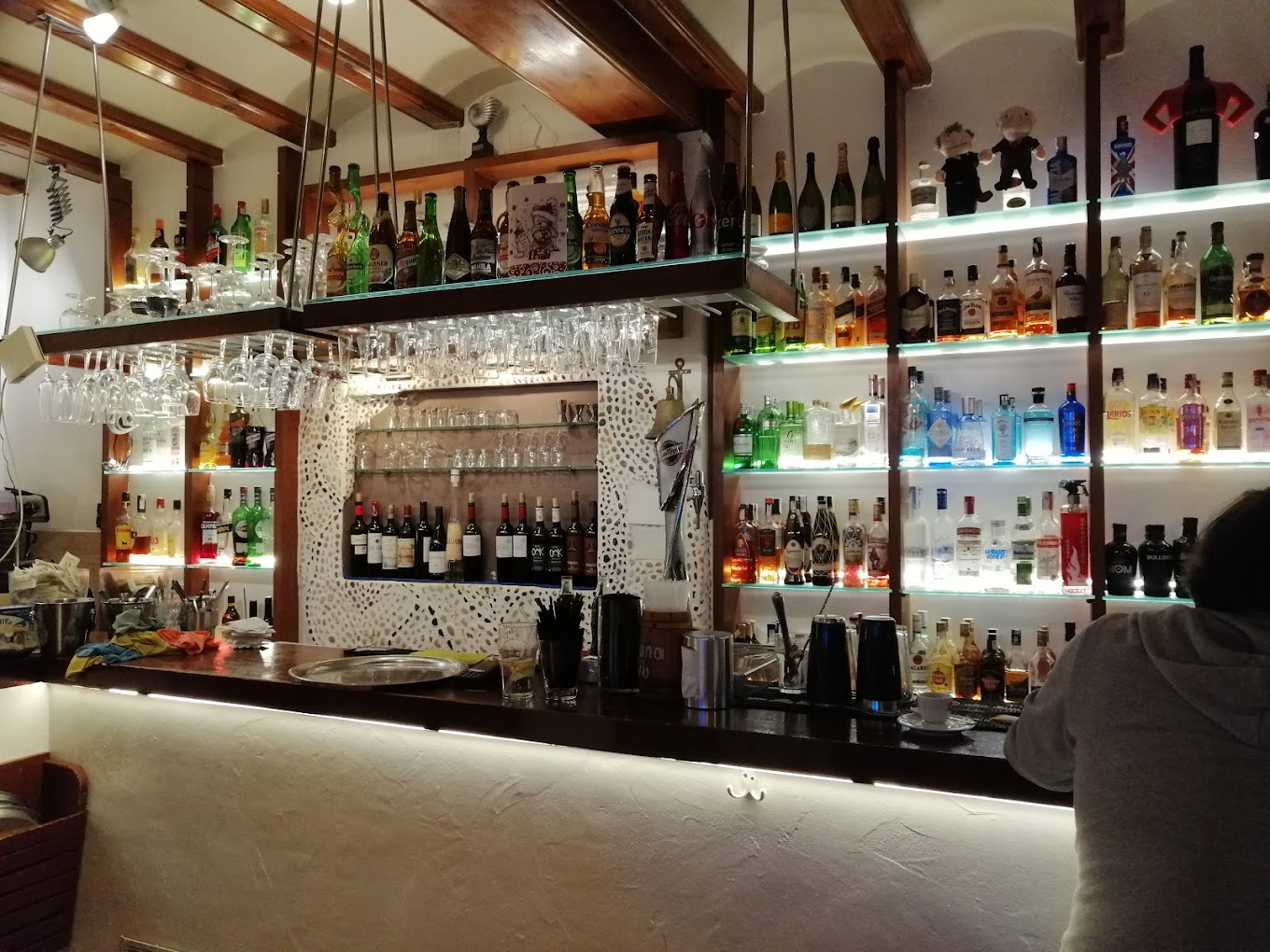 Javea Nightlife Top bars, chiringuitos and