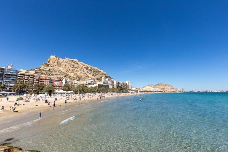 Playa Del Postiguet Alicante s Urban Beach Oasis playa-del-postiguet-alicante-s-urban-beach-oasis