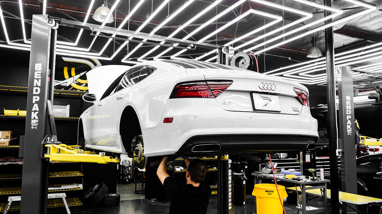 Do you need a English speaking mechanic in Javea?