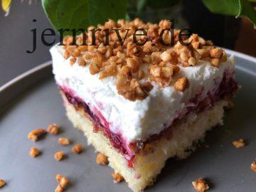 Preiselbeerkuchen mit Mandelkrokant (glutenfrei)