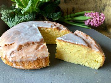 Zitronenkuchen aus der Heißluftfritteuse (18-cm-Form)