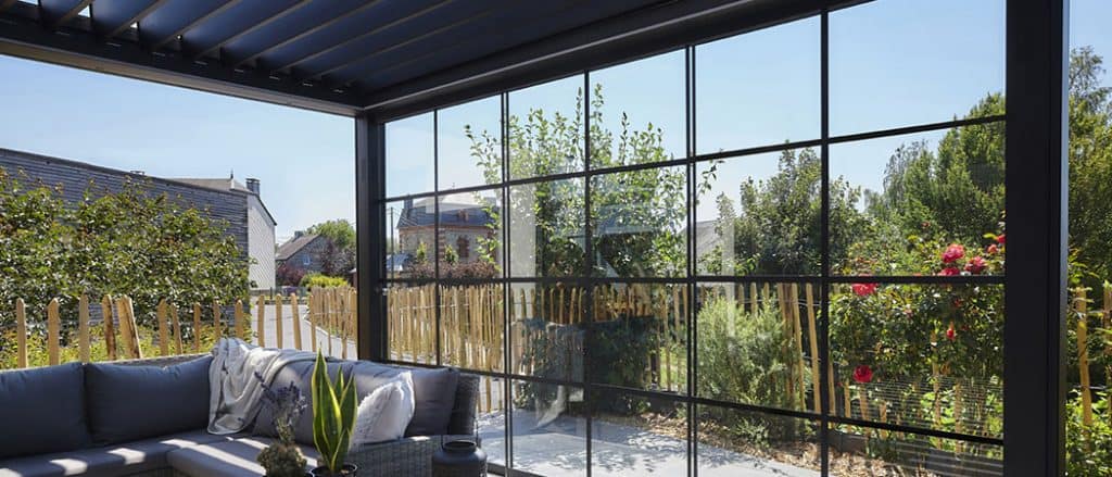 pergola bioclimatique bordeaux avec verre