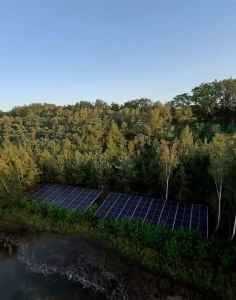 Photovoltaikanlage Emove im Wald