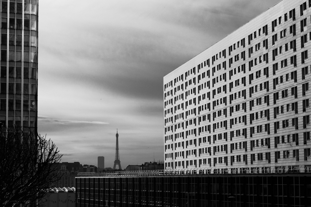 Black and White | Cityscape Photography | Paris | Rooms with a view