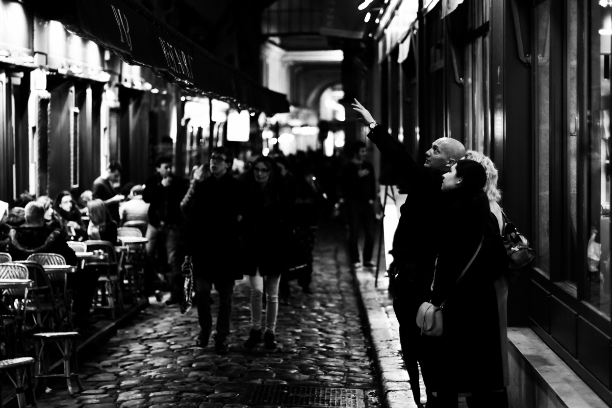 Black and White | Street Photography | Paris | Look