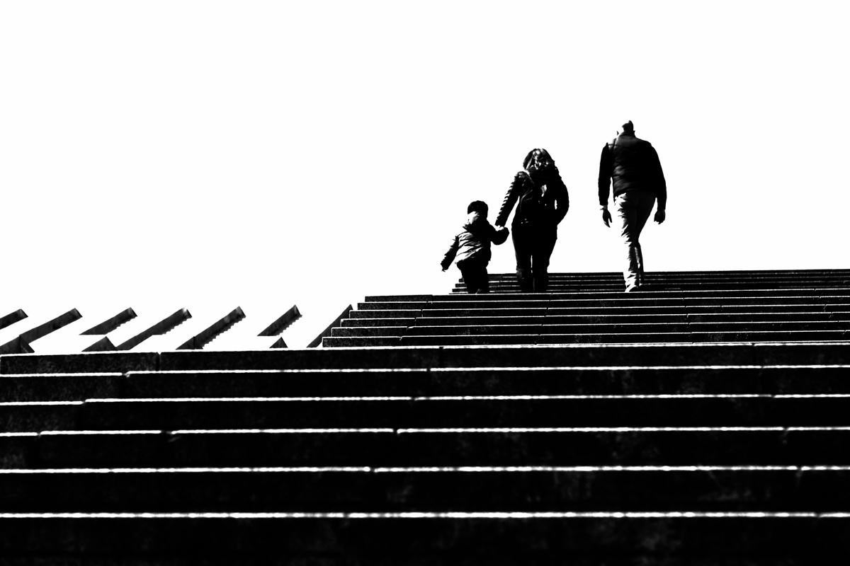 Black and White | Street Photography | Paris | Family