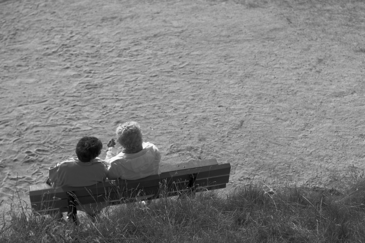 Black and White | Street Photography | Brittany | Gossips